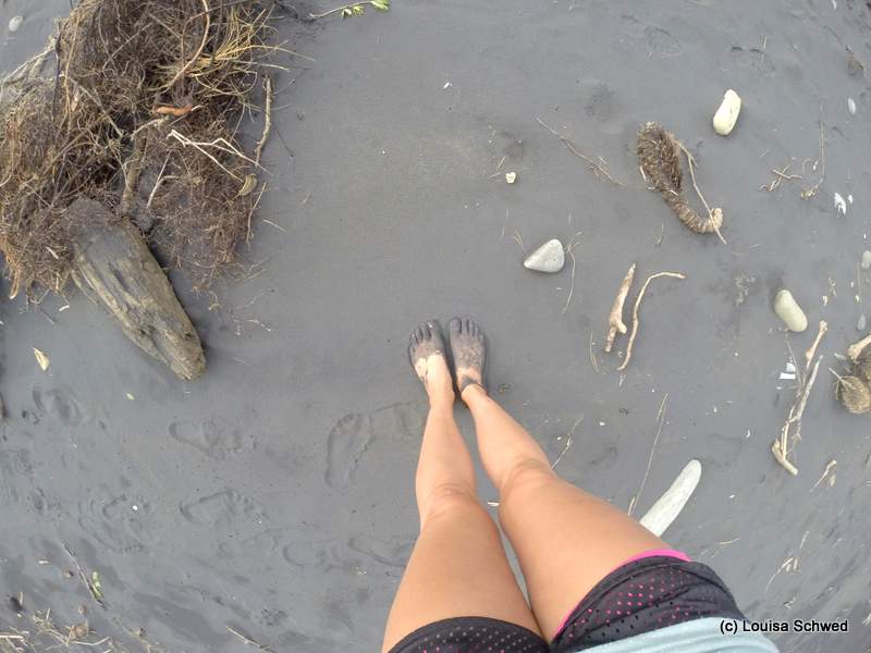 schwarzer Sandstrand